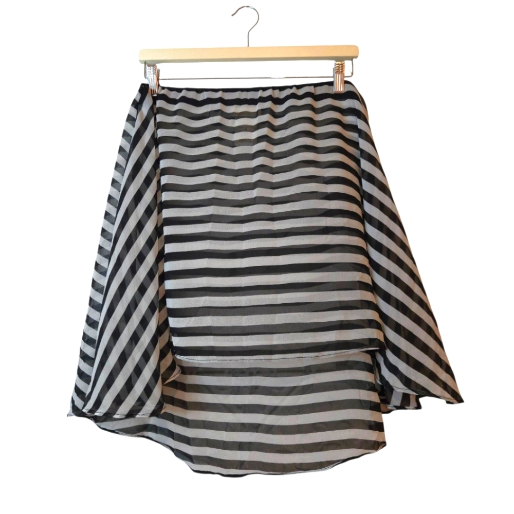 Michael Kors Quincy Zebra Striped Black/White Cover-Up Swimwear Resort Wear M